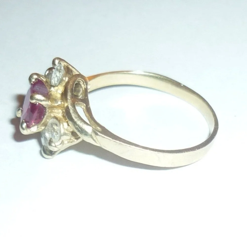 10K Yellow Gold Heart Ruby Diamond Accent Bypass Ring 417 ASK 2.12g Size 7